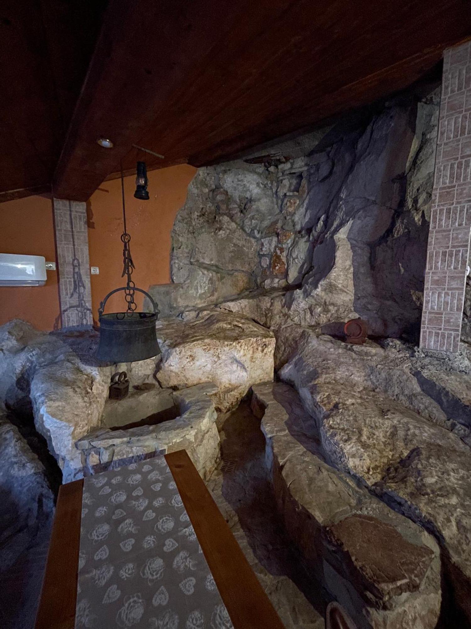 Cave Apartment Virpazar Exteriér fotografie