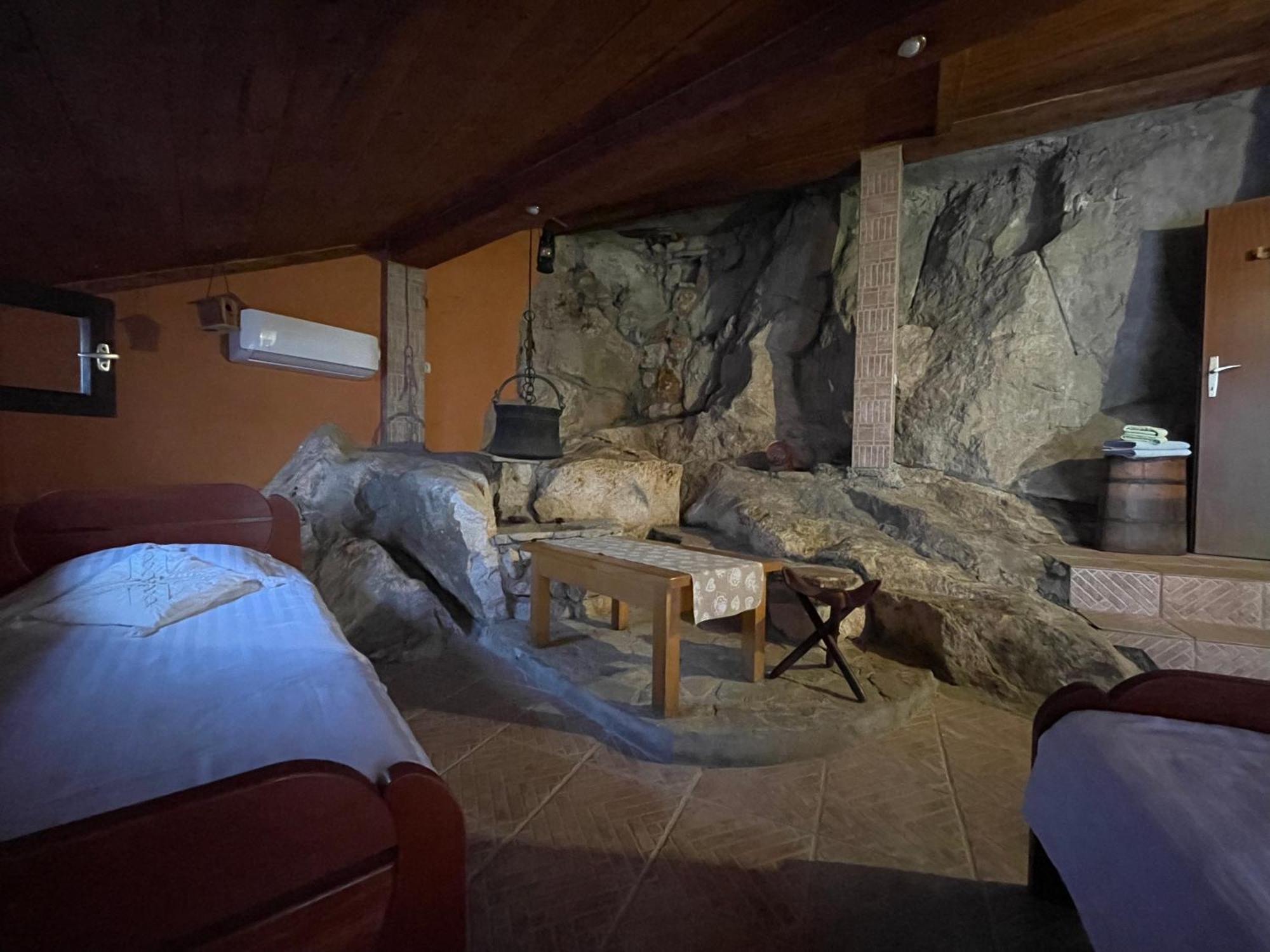 Cave Apartment Virpazar Exteriér fotografie